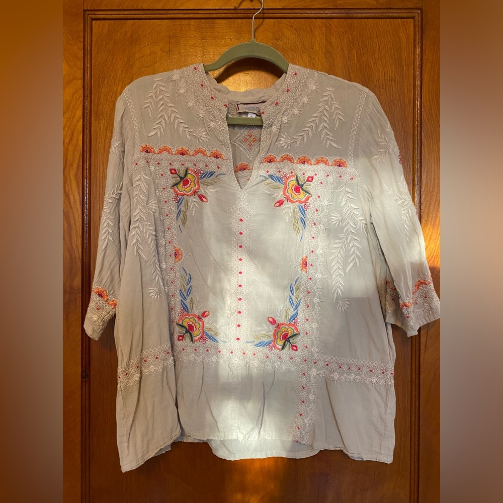 Johnny Was Embroidered Tunic Size M